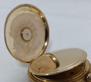 Waltham. Reloj de colgar de señora, saboneta. Año, 1882.