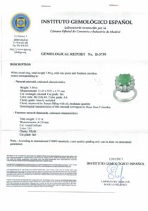 Anillo en Oro Blanco 18k con ESMERALDA COLOMBIANA de 5,40 cts. y 14 Diamantes talla Brillante de 1,12 ct. (H-I/VS-SI). Certificado IGE. Peso: 7,86 gr.