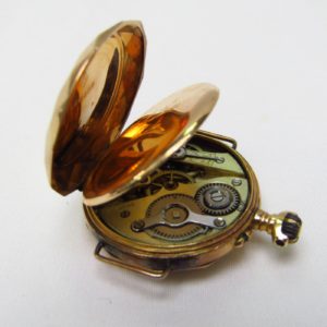 BESANÇOR BISONTINE (Francia). Reloj de colgar-pulsera, lepine y remontoir. Ca. 1900