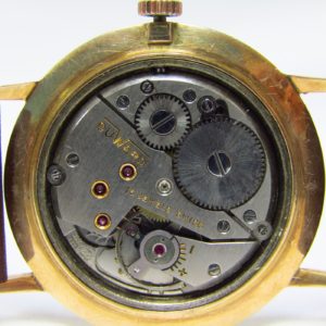 Duward Diplomatic. Reloj de pulsera para caballero. Oro 18k. Peso: 30 gr.