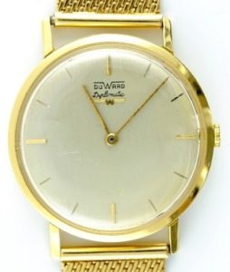 Duward Diplomatic. Reloj pulsera para caballero. Ca. 1970.