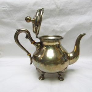 Juego de Café y Té en Plata peruana. Siglo XX.