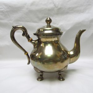 Juego de Café y Té en Plata peruana. Siglo XX.