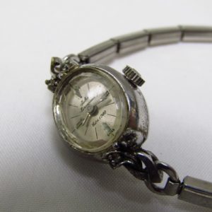 JULES JURGENSEN. Reloj de pulsera para dama. Ca. 1950