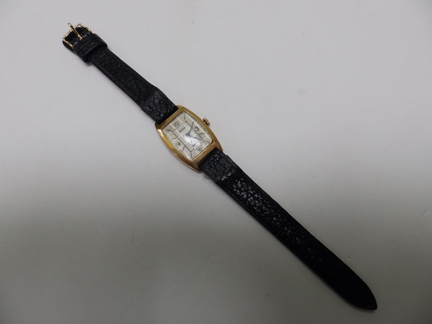 Suiza - Reloj de pulsera para dama. Oro 18k. Ca. 1915 Suiza - Reloj de pulsera para dama. Oro 18k. Ca. 1915