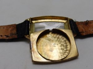 Suiza - Reloj de pulsera para dama. Oro 18k. Ca. 1915