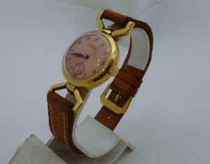 Ulysse Nardin. Reloj de pulsera para dama. Circa 1940.