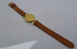Ulysse Nardin. Reloj de pulsera para dama. Circa 1940.