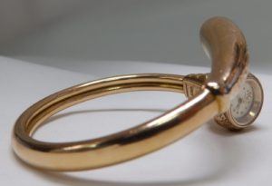 Universal Geneve Pulsera de Oro de 18k, elástica, con Reloj .