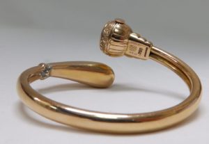 Universal Geneve Pulsera de Oro de 18k, elástica, con Reloj .