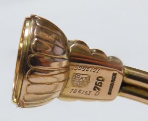 Universal Geneve Pulsera de Oro de 18k, elástica, con Reloj .
