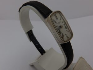 Universal Geneve. Reloj de pulsera para dama. Ca. 1960