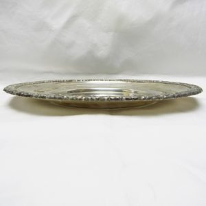 Bandeja circular en Plata de Ley. J. PÉREZ, España. Siglo XIX.