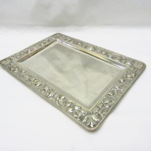Bandeja para cartas en Plata. España, siglo XIX. 550 gr.