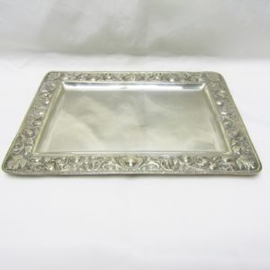 Bandeja para cartas en Plata. España, siglo XIX. 550 gr.