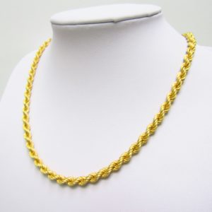 Cadena tipo cordón en Oro mate de 18k. 20,24 gr.