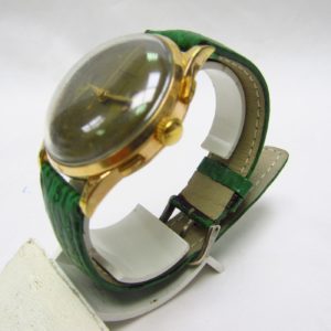 CHRONOGRAPHE SUISSE. Reloj Cronógrafo de pulsera para caballero. Oro 18k. Suiza, ca. 1950