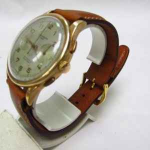 CHRONOGRAPHE SUISSE. Reloj Cronógrafo de pulsera para caballero. Oro 18k. Suiza, ca. 1950