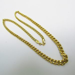 Collar articulado en Oro Amarillo, en disminución. Peso 8,31 gr.