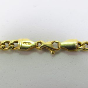 Collar articulado en Oro Amarillo, en disminución. Peso 8,31 gr.