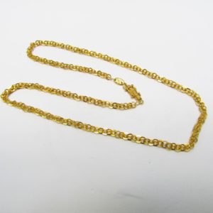 Collar - Cadena con eslabones entrelazados en Oro de 18k.