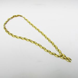 Collar de Oro Amarillo, Bicolor, Brillo y Matizado, con eslabones ojivales. 18 k. Peso 34,60gr.