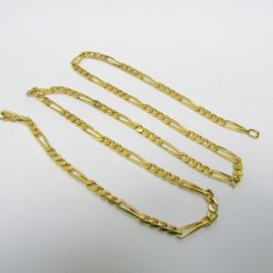 Collar tipo Barbado de gran tamaño en Oro de 18k.