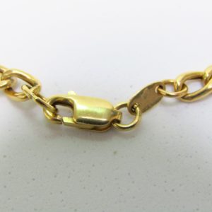 Collar tipo Cartier en Oro de 18k con Medalla de la Vírgen del Rocío.
