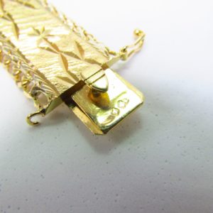 Pulsera articula en Oro Amarillo Brillo-Mate de 18k. 30,40 gr.