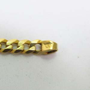 Pulsera Barbada de Oro Amarillo de 18k. con apliques a disposición.