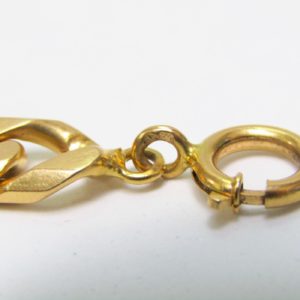 Pulsera de Oro Amarillo 18k. con eslabones tipo Cartier de gran tamaño.