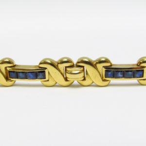 Pulsera de Oro de 18k. con 24 Zafiros de 2,75 ct. talla Marquise.
