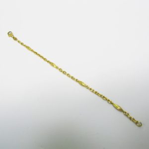 Pulsera en Oro de 18k visto y matizado con eslabones intercalados. 9,40 gr.
