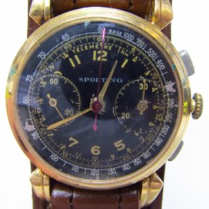 SPORTING. Reloj Cronógrafo de pulsera para caballero. Oro 18k. Ca. 1920.