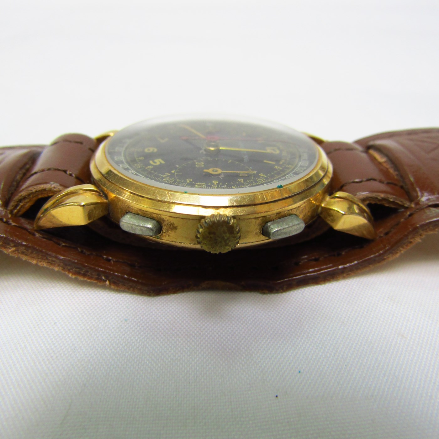 SPORTING. Reloj Cronógrafo de pulsera para caballero. Oro 18k. Ca. 1920. SPORTING. Reloj Cronógrafo de pulsera para caballero. Oro 18k. Ca. 1920.