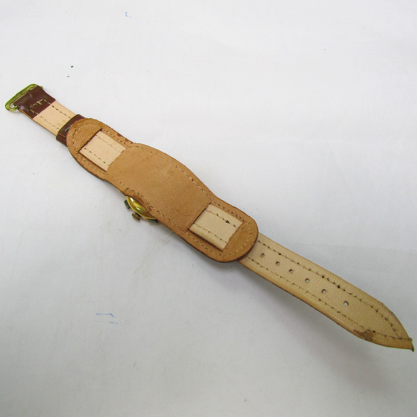 SPORTING. Reloj Cronógrafo de pulsera para caballero. Oro 18k. Ca. 1920. SPORTING. Reloj Cronógrafo de pulsera para caballero. Oro 18k. Ca. 1920.