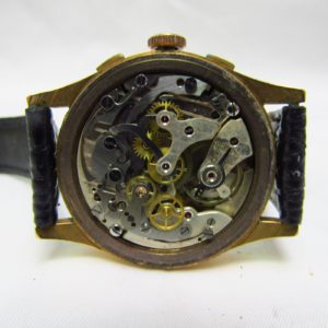 TITUS GENEVE. Reloj Cronógrafo de pulsera, Oro 18k. Ca. 1950.
