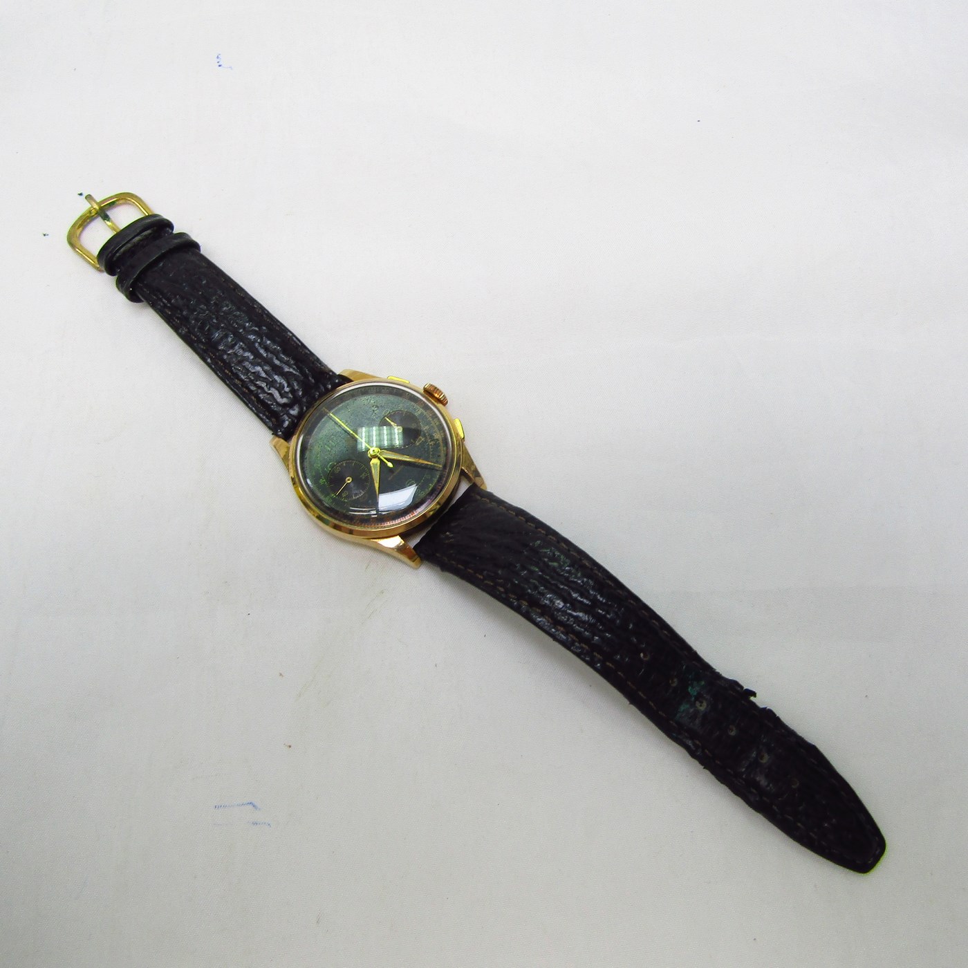 TITUS GENEVE. Reloj Cronógrafo de pulsera, Oro 18k. Ca. 1950. TITUS GENEVE. Reloj Cronógrafo de pulsera, Oro 18k. Ca. 1950.