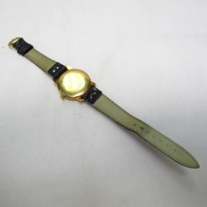 UNIVERSAL GENEVE. Reloj de Movimiento Complejo, de Pulsera para caballero. Oro 18k. Suiza, ca. 1940