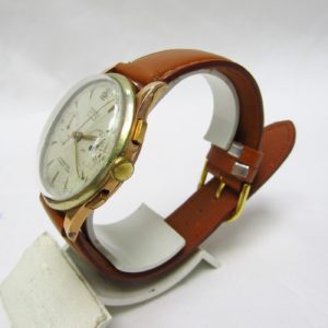 ZORRO CRONOGRAPHE SUISSE. Reloj Cronógrafo de pulsera. Oro 18k. Suiza, Ca. 1945