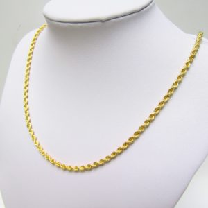 Collar de Oro Amarillo de 18k. Tipo Cordón. Peso 13,90 gr.