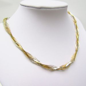 Collar Forxat en Oro Bicolor con eslabones angulados. Oro 18k. 13,56 gr.