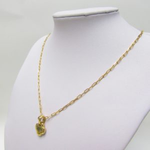 Collar y Colgante de Cruz Griega, en Oro de 18k. 9,30 gr.