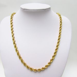 Cordón tipo Salomónico, en Oro de 18k. 29 gr.