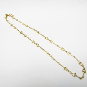 Gargantilla en Oro de 18k con eslabones en forma de estribos. 10,17 gr.
