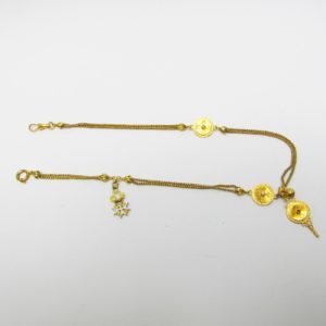 Leontina Antigua, Siglo XIX. Terminal-Cadena para reloj de Bolsillo. Oro 18k. Peso: 16,91 gr.