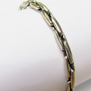 Pulsera Articulada en Oro Blanco de 18k con cabujones de zafiro. 11,62 gr.