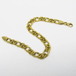 Pulsera en Oro de 18k con eslabones barbados lisos y matizados. 7,25 gr.