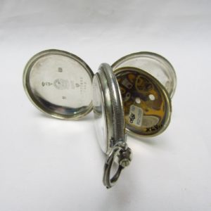 BILLODES. Reloj suizo de Bolsillo, saboneta. Plata de Ley. Siglo XIX.