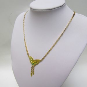 Conjunto de Cadena y Colgante integrado en oro de 18k con ágata crisoprasa. 10,63 gr.